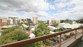 Apartment Spring Hill Centrepoint Brisbane
