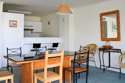 Spring Hill Centrepoint Apartment *