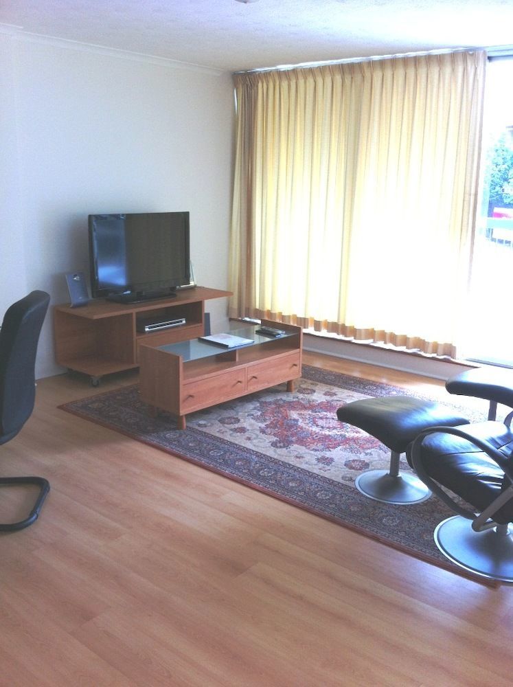 Spring Hill Centrepoint Apartment