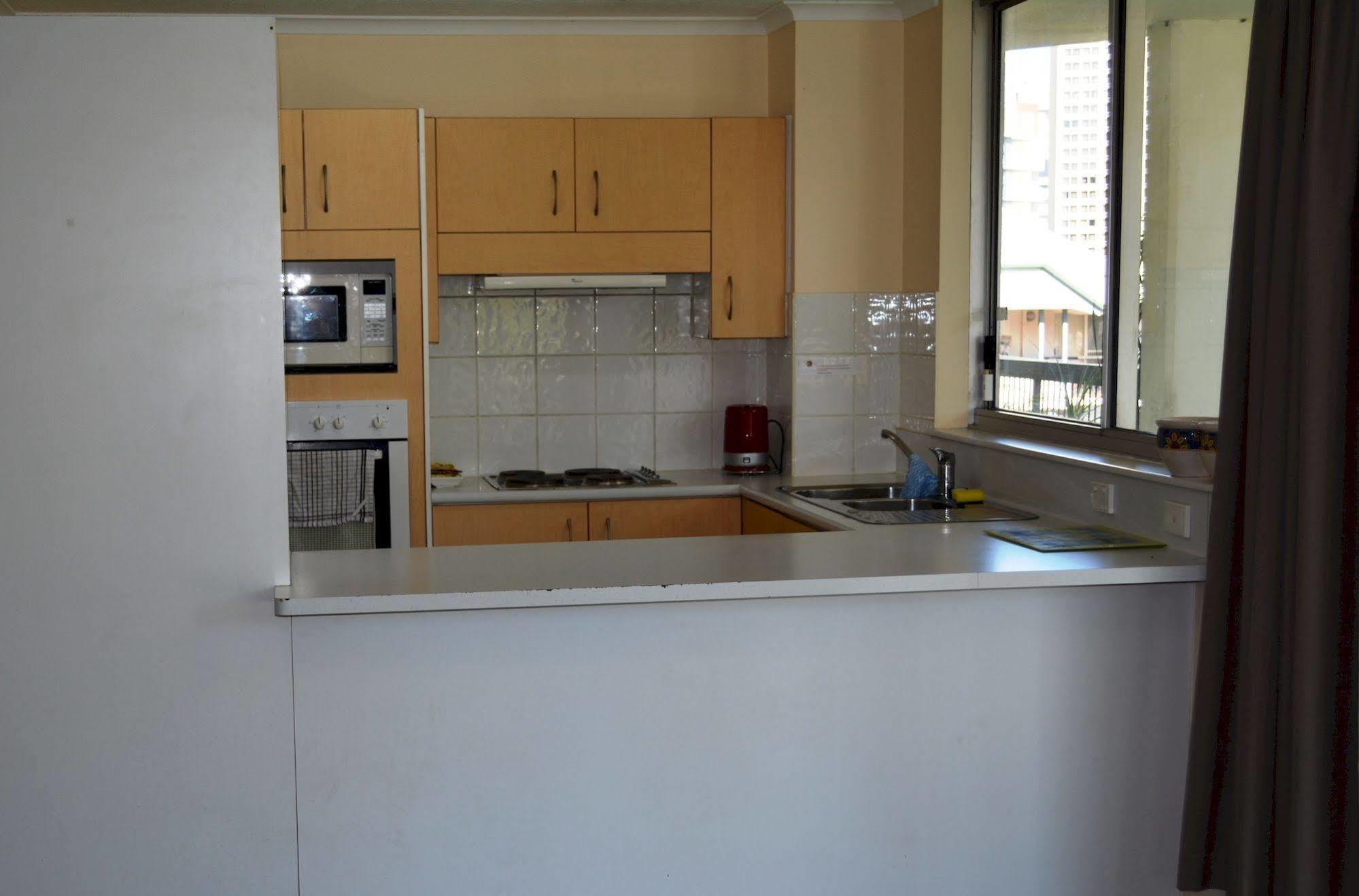 Spring Hill Centrepoint * Brisbane