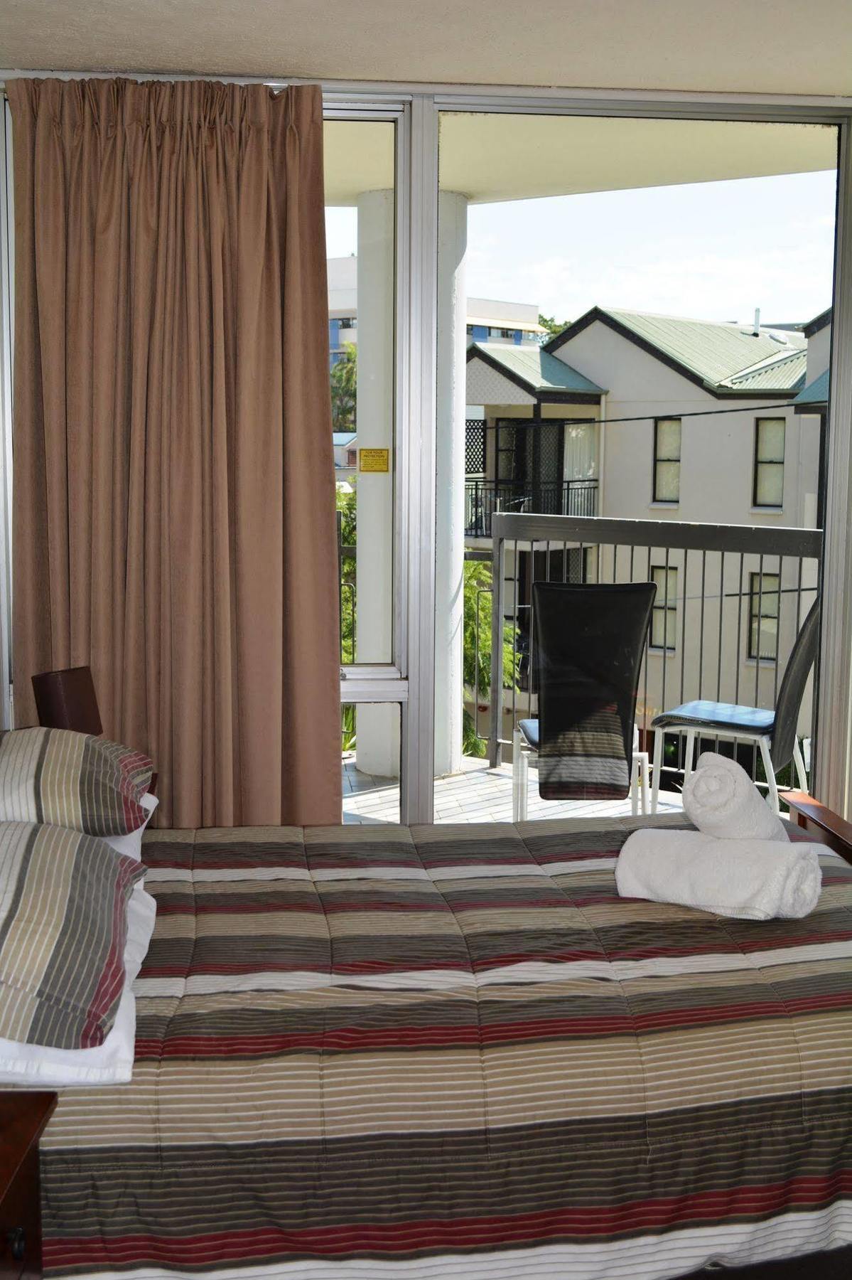 Apartment Spring Hill Centrepoint *